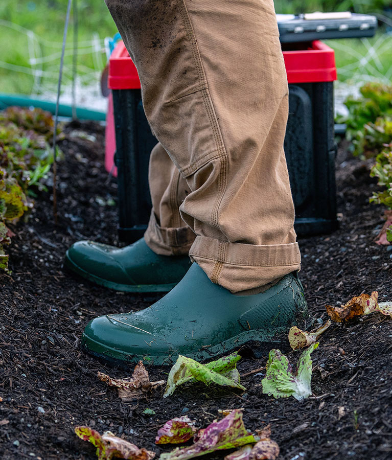 Shop the Men's Sauvie II slip-on waterproof boots. The featured product is the Men's Sauvie II slip-on in green.. Click here to view all of our men's products.