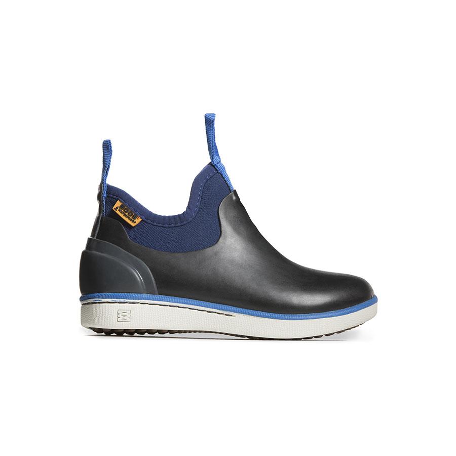 new balance fresh foam sneakers