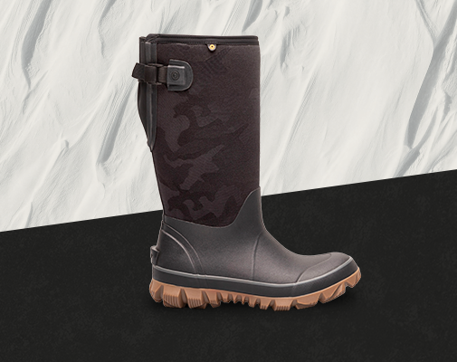Shop the women's Whitout collection featuring the style in black tonal camo.