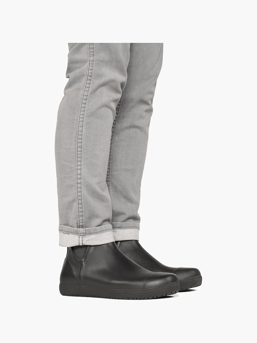 Bogs overcast chelsea boots Clearance