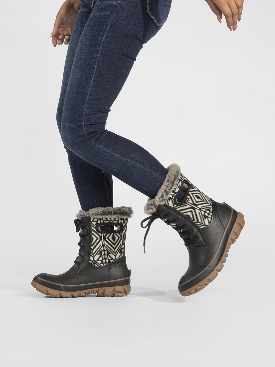 arcata knit women's snow boots