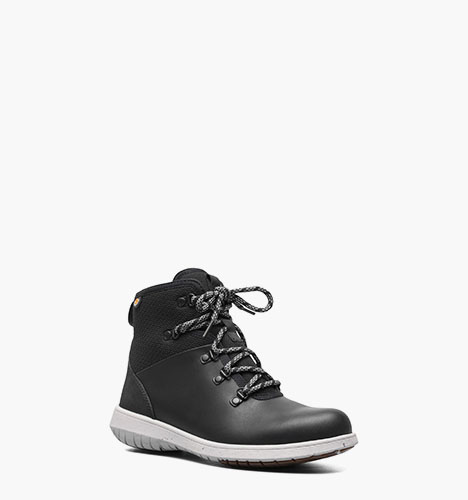 Juniper Hiker insulated  Women's Winter Boots in Black for $79.99