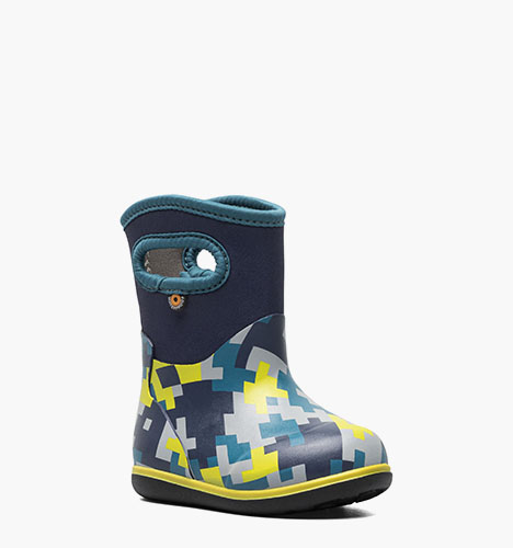 Baby Classic Medium Camo Toddler Rainboots in Indigo Multi for $56.90